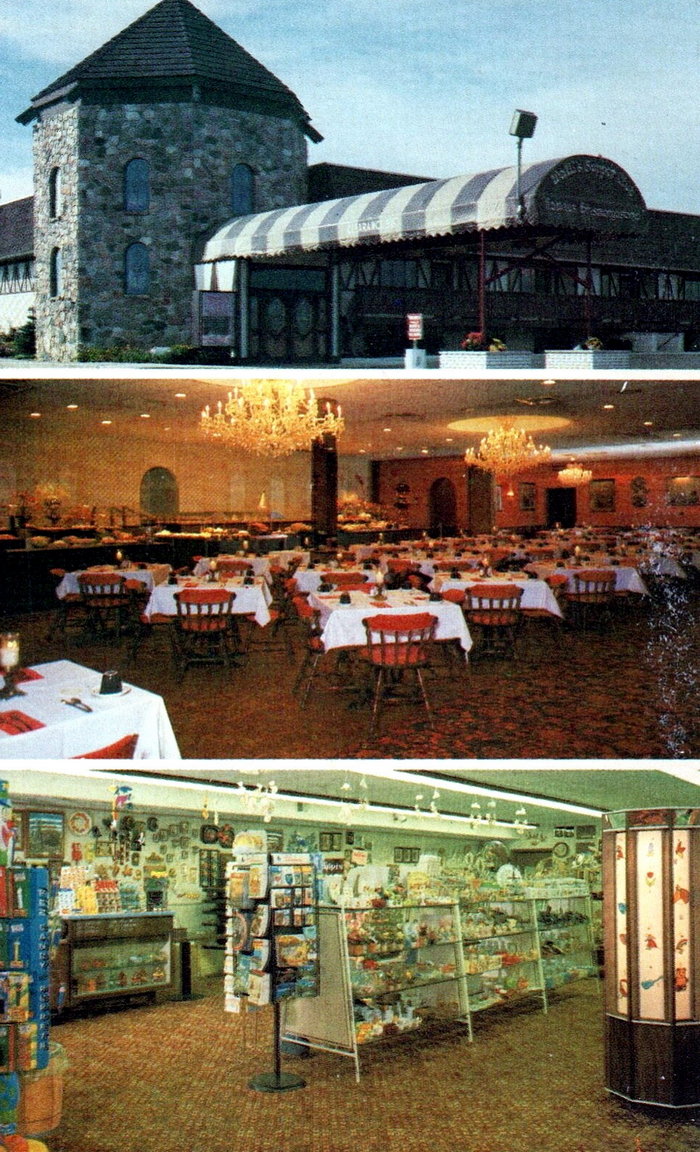 Wallis Drive-In - Wallis Supper Club - 5432 N Saginaw (newer photo)